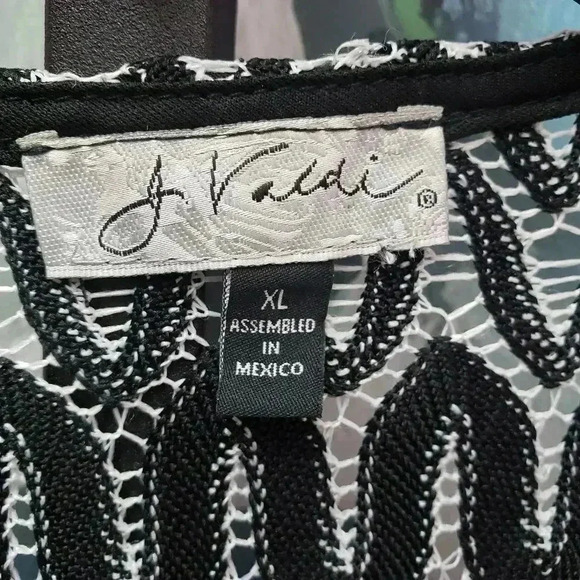 J Valdi Black and White Coverup - Picture 3 of 5